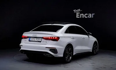Audi A3 2024, 30611 км, за 18434.09 USD