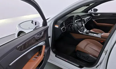 Audi A6 2023, 41946 км, за 26957.38 USD - фото 10