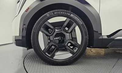 Kia EV9 2024, 52143 км, за 36807.84 USD