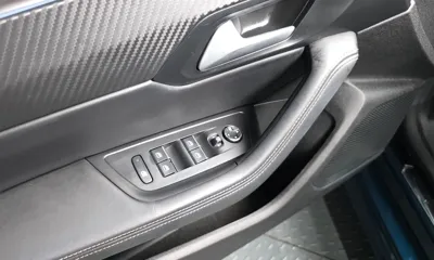 Peugeot 508 2020, 100448 км, за 13615.64 USD - фото 35