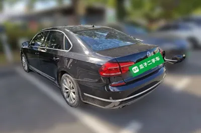 Volkswagen Passat 2017, 99900 км, за 9320 USD