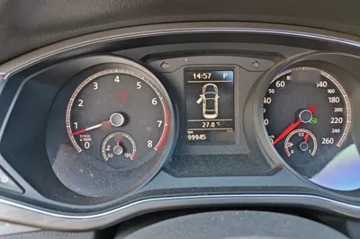 Volkswagen Passat 2017, 99900 км, за 9320 USD - фото 10
