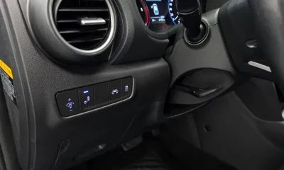 Hyundai Kona 2018, 62766 км, за 9386.9 USD - фото 18