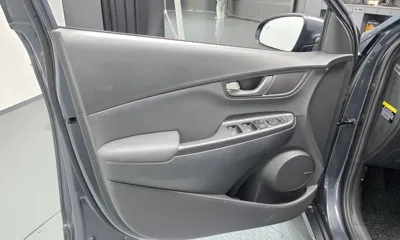 Hyundai Kona 2018, 62766 км, за 9386.9 USD - фото 24