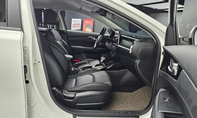Kia K3 2024, 22230 км, за 13551.04 USD - фото 12