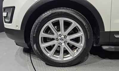 Ford Explorer 2017, 52498 км, за 11376.19 USD