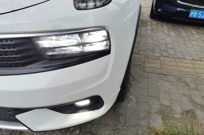 Lynk & Co 01 2017, 95100 км, за 9810 USD - фото 8