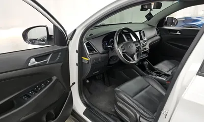 Hyundai Tucson 2017, 87990 км, за 9512.73 USD - фото 10