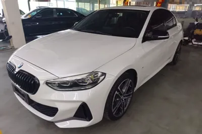 BMW 1 Series · 2021 год