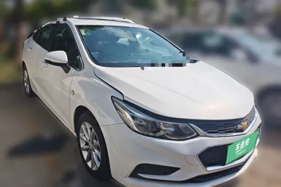Chevrolet Cruze 2017, 91600 км, за 5453 USD