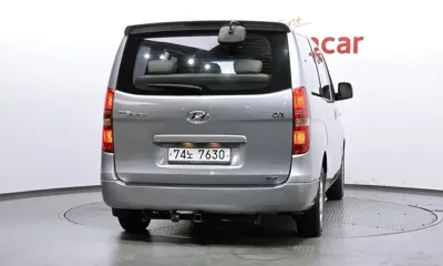 Hyundai Starex 2013, 81406 км, за 6449.51 USD