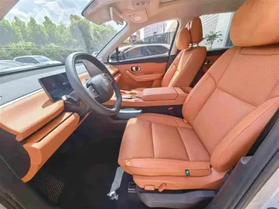 Leapmotor Leapmotor C10 2025, 18000 км, за 14704.79 USD - фото 11
