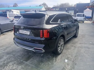 Kia Sorento 2021, 199000 км, за 14113.17 USD