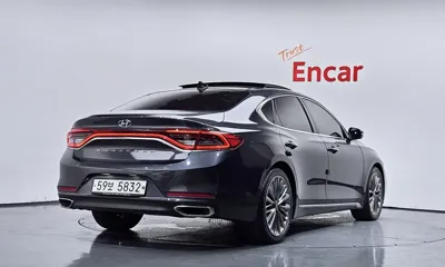 Hyundai Grandeur 2019, 125838 км, за 9761.02 USD