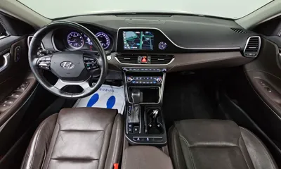 Hyundai Grandeur 2019, 125838 км, за 9751.5 USD - фото 7