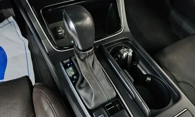 Hyundai Grandeur 2019, 125838 км, за 9751.5 USD - фото 9