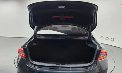 Hyundai Grandeur 2019, 125838 км, за 9751.5 USD - фото 17