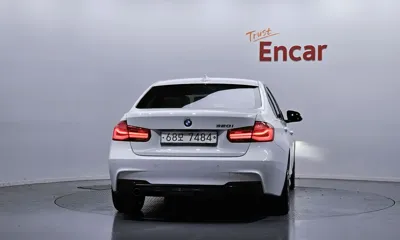BMW 3-Series 2017, 158026 км, за 9183.41 USD