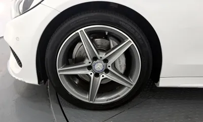 Mercedes-Benz C-Class 2017, 84953 км, за 11195.25 USD