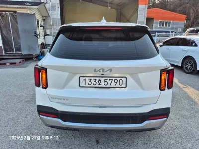 Kia Sorento 2025, 16300 км, за 65140.1 USD