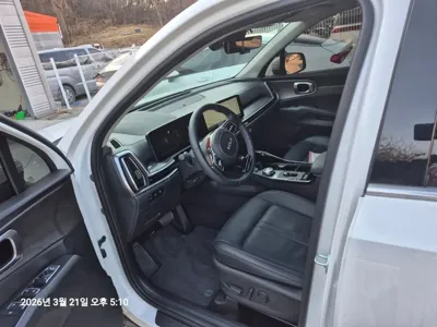 Kia Sorento 2025, 16300 км, за 65140.1 USD - фото 9