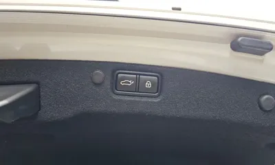Kia K7 2020, 119152 км, за 11159.25 USD - фото 28
