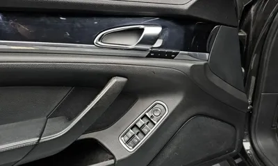 Porsche Panamera 2012, 202403 км, за 14769.59 USD - фото 19