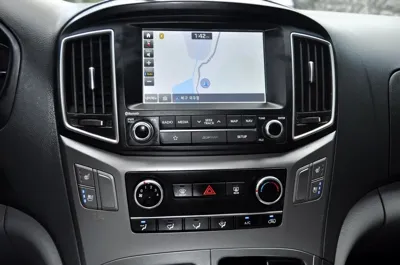 Hyundai Starex 2019, 251000 км, за 5399.43 USD - фото 11