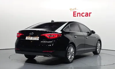 Hyundai Sonata 2017, 56638 км, за 7220.69 USD