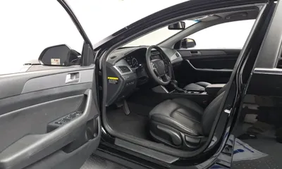 Hyundai Sonata 2017, 56638 км, за 7220.69 USD - фото 10