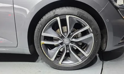 Renault-KoreaSamsung SM6 2016, 99480 км, за 5942.63 USD
