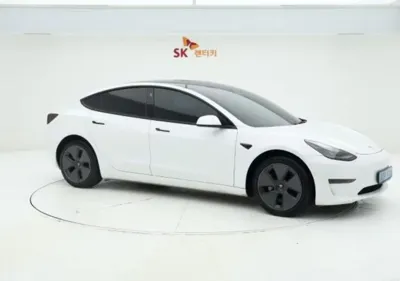 Tesla Model 3 2022, 115177 км, за 4056.42 USD
