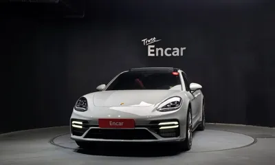 Porsche Panamera 2023, 23140 км, за 86705.17 USD