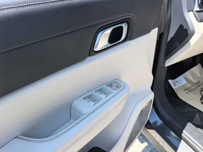 Li Auto Li ONE 2021, 68200 км, за 18754.77 USD