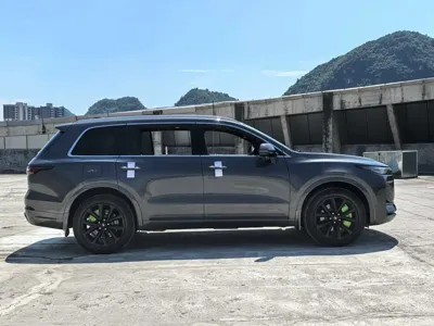Li Auto Li ONE 2021, 68200 км, за 18754.77 USD - фото 8