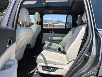 Li Auto Li ONE 2021, 68200 км, за 18754.77 USD - фото 18