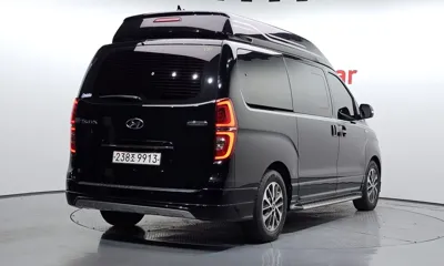 Hyundai Starex 2019, 108454 км, за 15698.89 USD