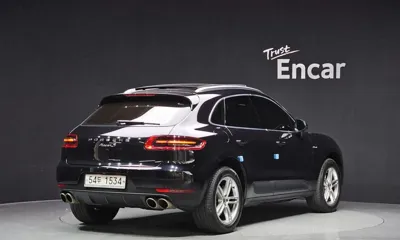 Porsche Macan 2017, 92391 км, за 22021.8 USD