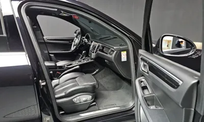 Porsche Macan 2017, 92391 км, за 22021.8 USD - фото 17
