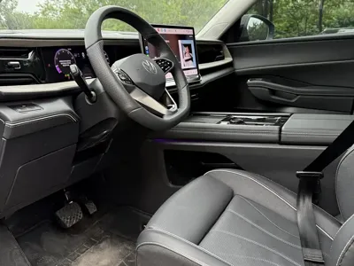 Volkswagen Teramont 2025, 13000 км, за 30281.78 USD