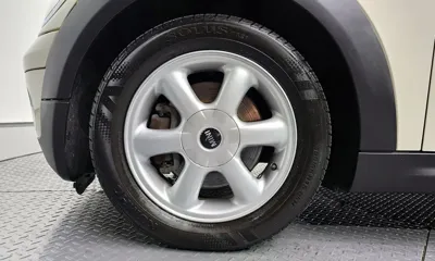 MINI Cooper 2010, 101174 км, за 2578 USD