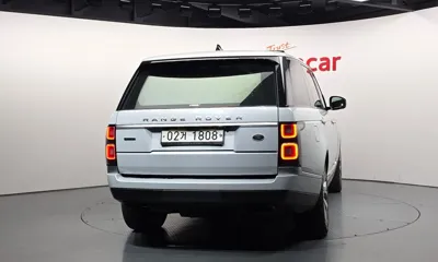 Land Rover Range Rover 2018, 125890 км, за 58831.35 USD