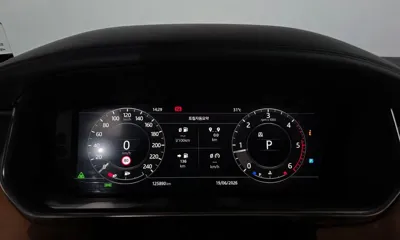 Land Rover Range Rover 2018, 125890 км, за 58831.35 USD - фото 8