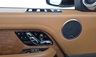 Land Rover Range Rover 2018, 125890 км, за 58831.35 USD - фото 13