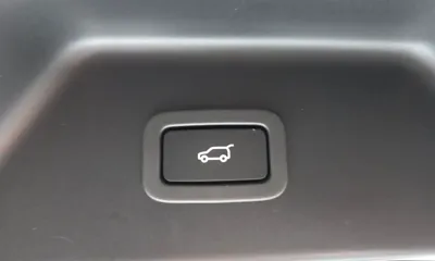 Land Rover Range Rover 2018, 125890 км, за 58831.35 USD - фото 20