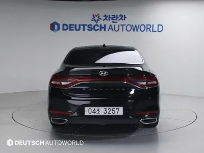 Hyundai Grandeur 2018, 132219 км, за 6967.5 USD