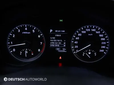 Hyundai Grandeur 2018, 132219 км, за 6955.73 USD - фото 8