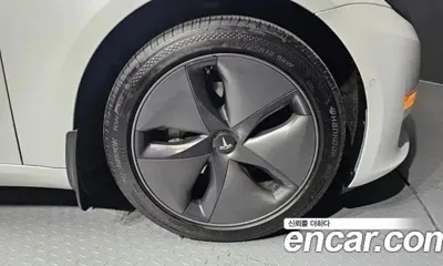 Tesla Model 3 2020, 59730 км, за 23112.56 USD