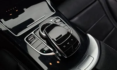 Mercedes-Benz C-Class 2017, 81970 км, за 10401.09 USD - фото 31