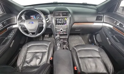 Ford Explorer 2018, 99415 км, за 11034.03 USD - фото 7